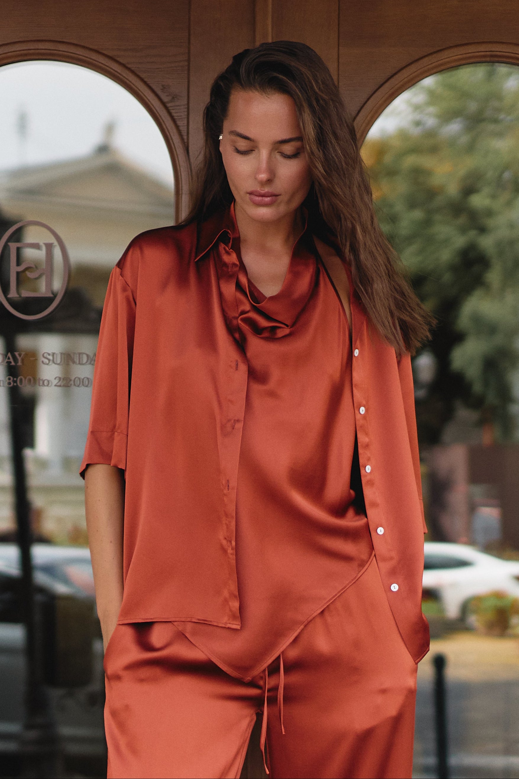 Silk shirt with halter top Nokaya in terracotta colour.