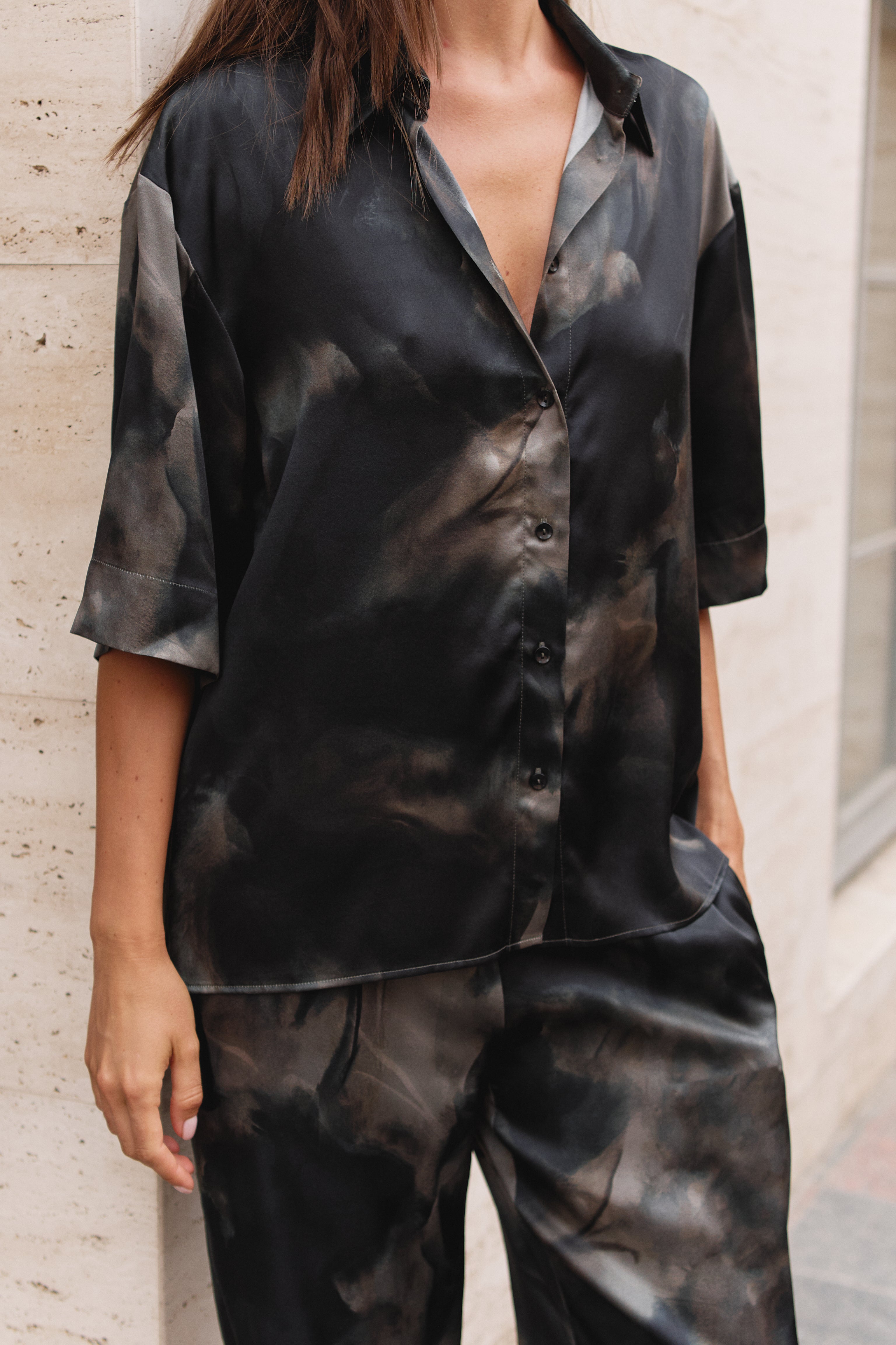 Black Silk Shirt Mirage