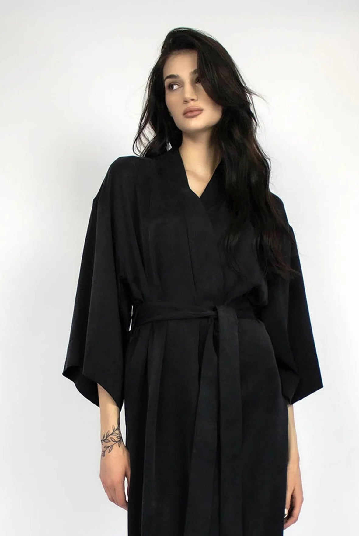 Silk Dreamscape Short Kimono Robe