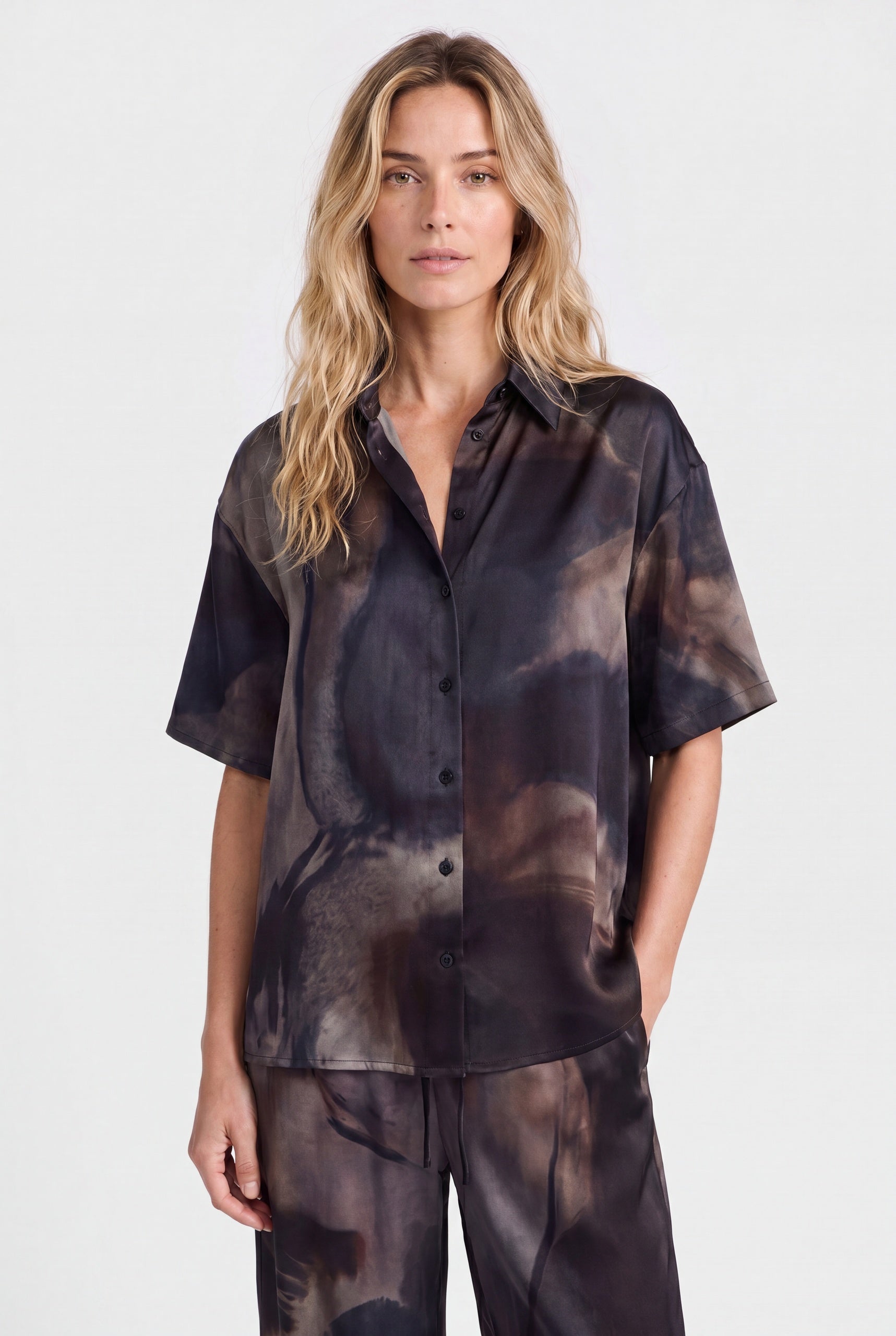 NOKAYA Mirage silk shirt, front