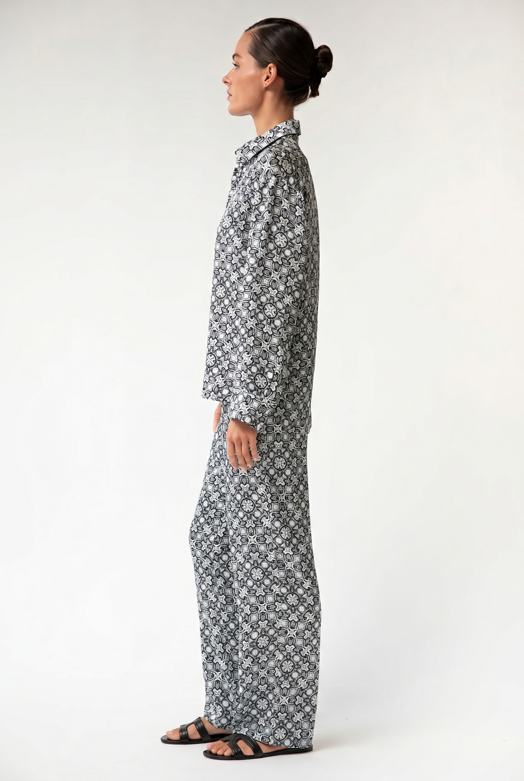 SILK PYJAMAS Black Crystal Neo Geo