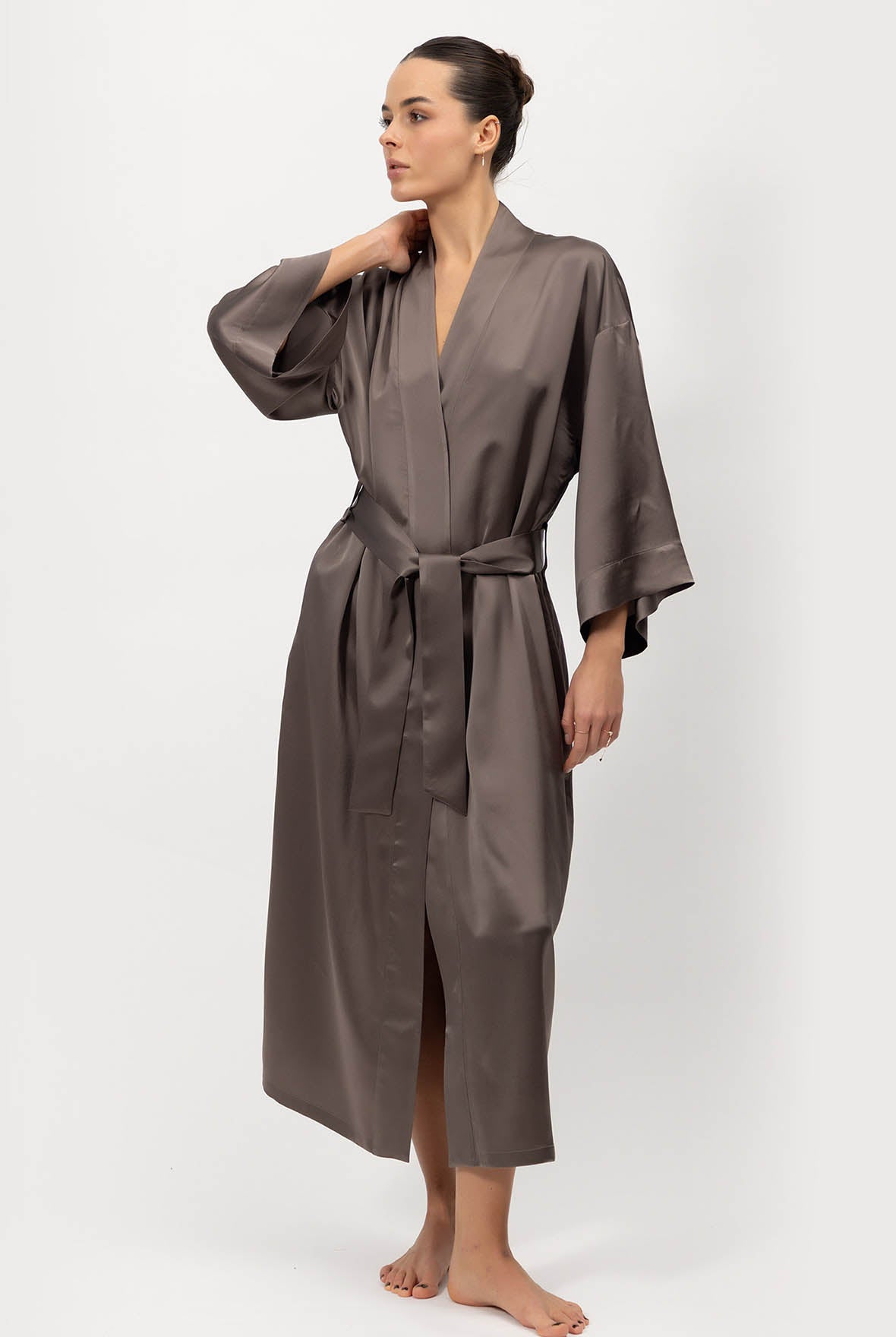 Silk Long Kimono-style Robe The Lady
