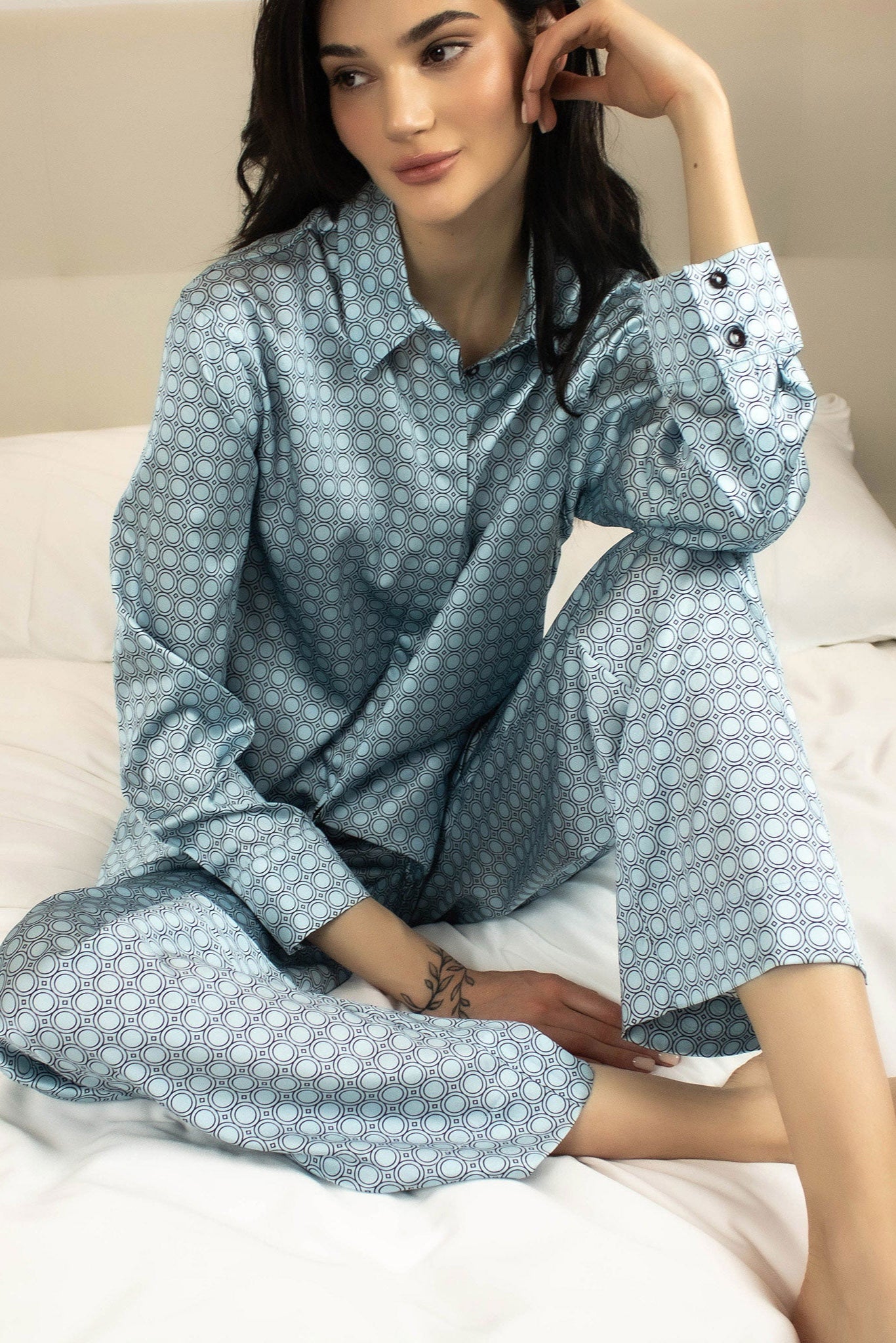Nokaya washable silk pajamas in blue hue
