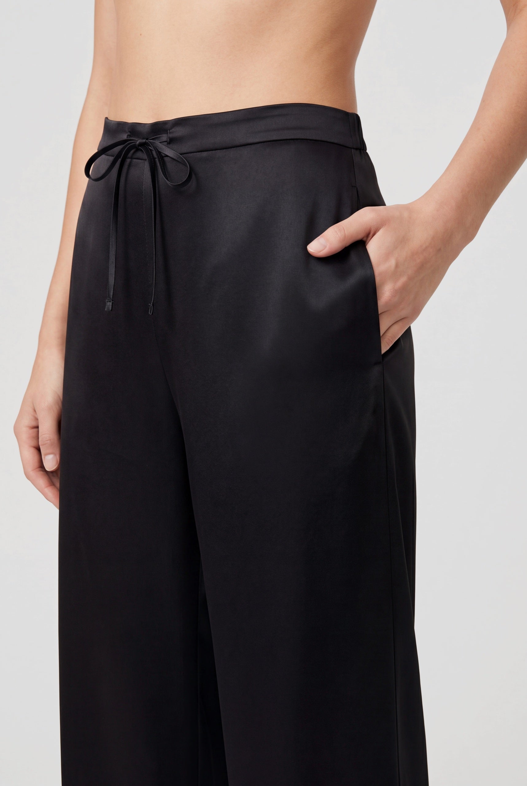 The Lady Silk Trousers Crystal Black waistband detail