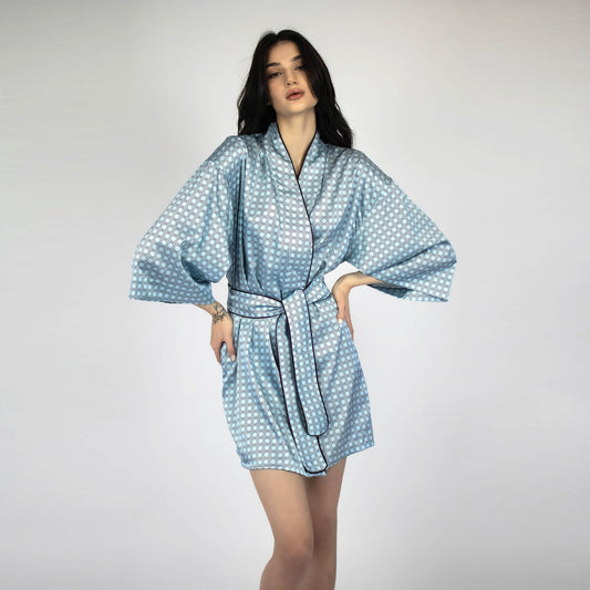 Affordable Silk short Kimono Robe Nokaya in blue
