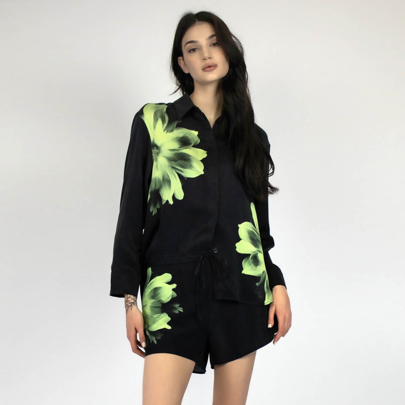 Silk Dreamscape Pyjama Shirt Black Flower