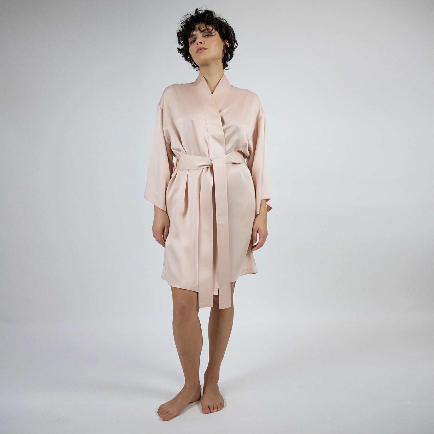 Silk short Robe for women with wide  belt. Nokaya.