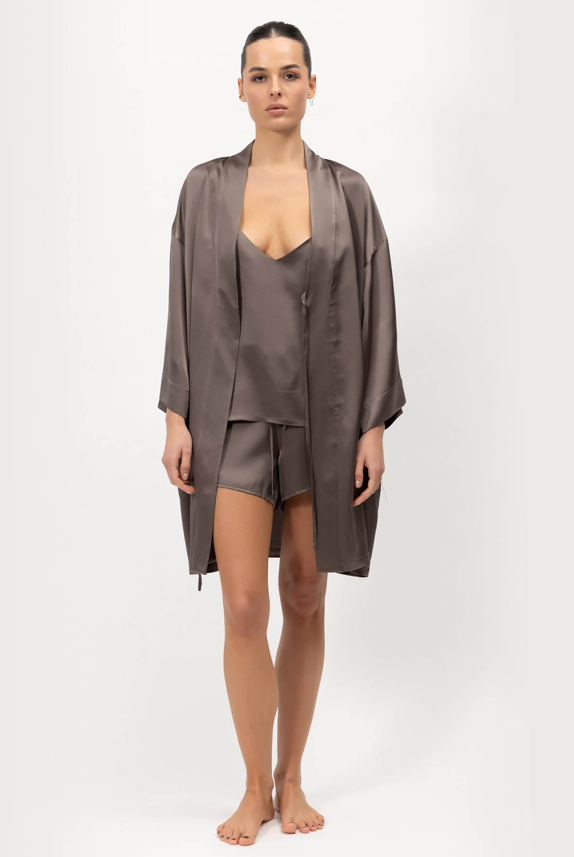 Silk Short Kimono-style Robe The Lady