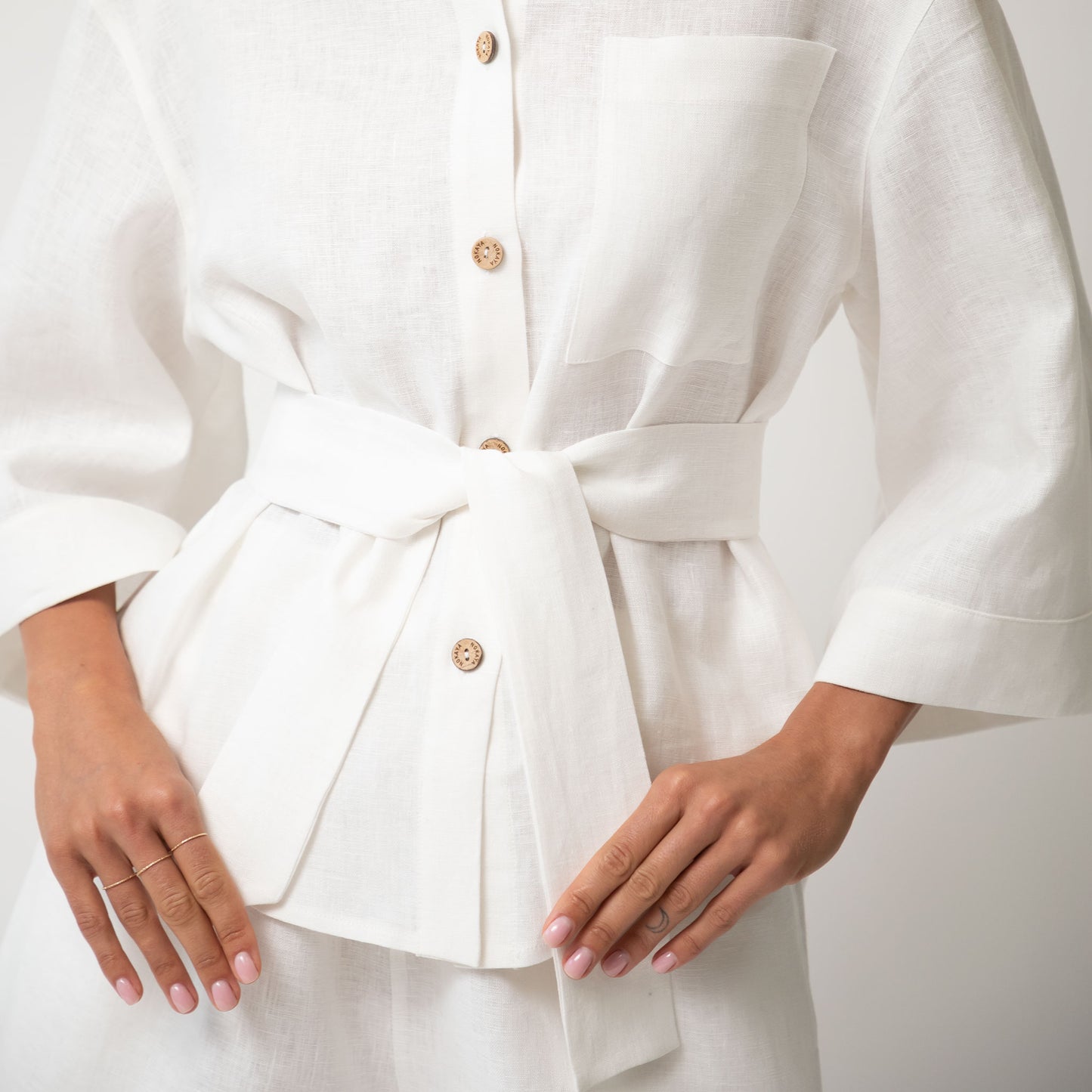 White Heavy Linen Shirt Perfect Days