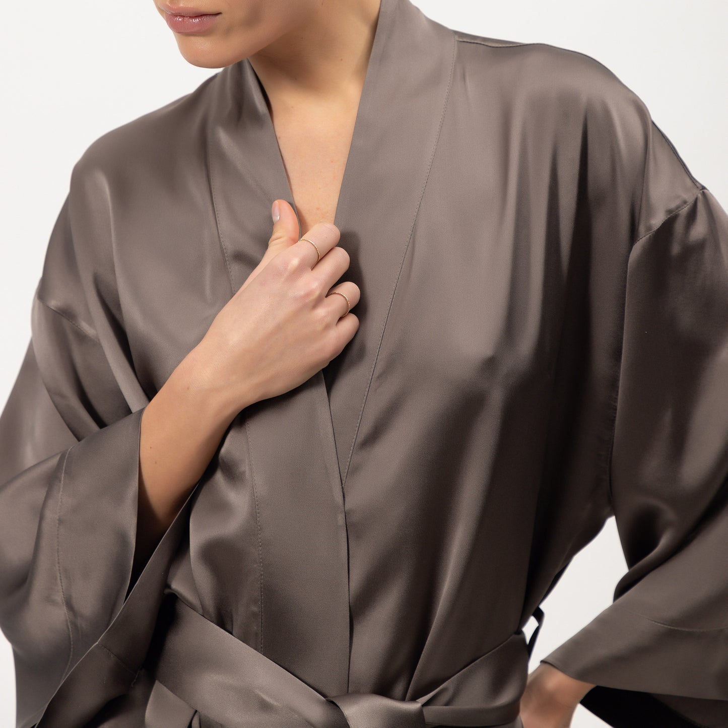 Silk Long Kimono-style Robe The Lady