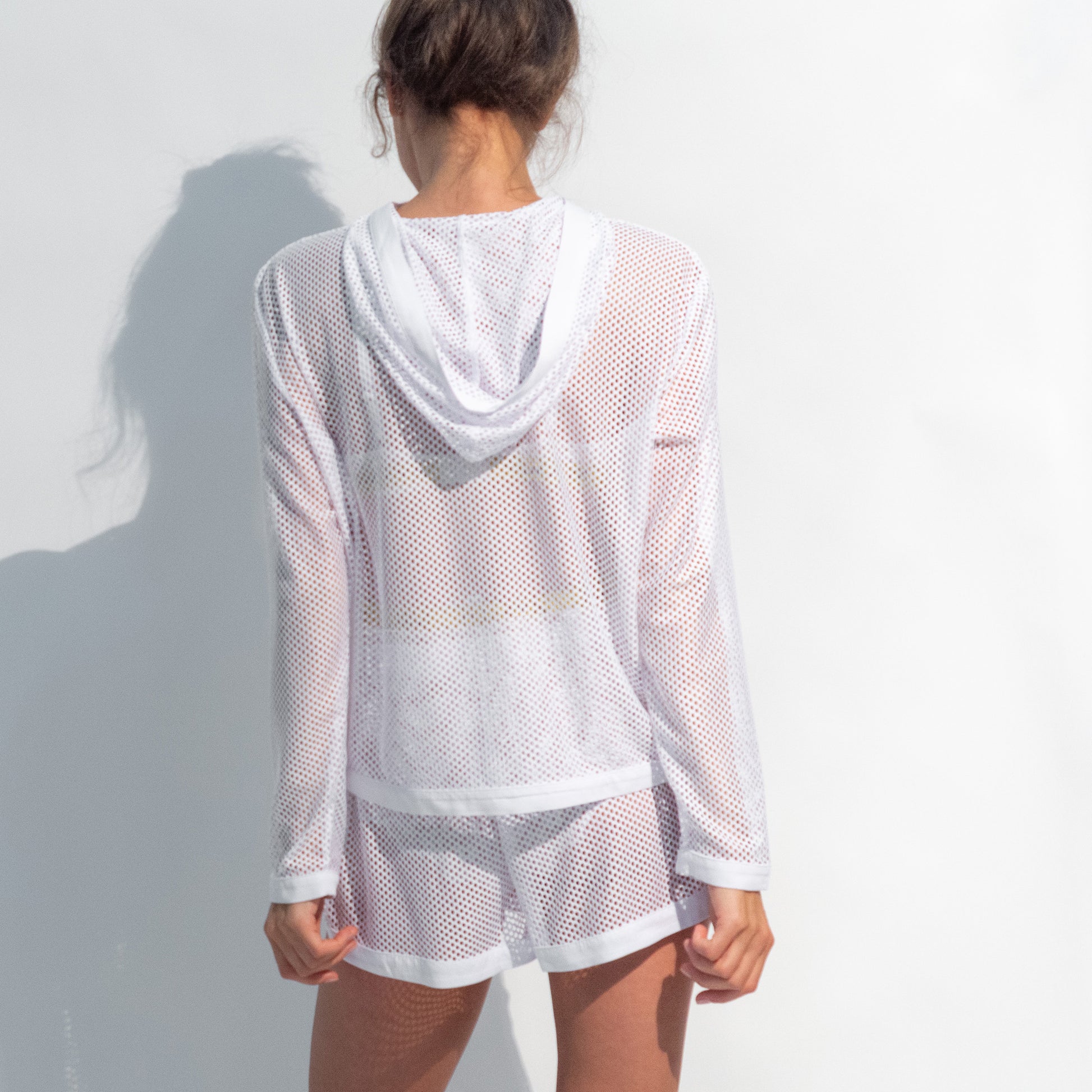 The comfortable and stylish white Daring Net mesh from NOKAYA.