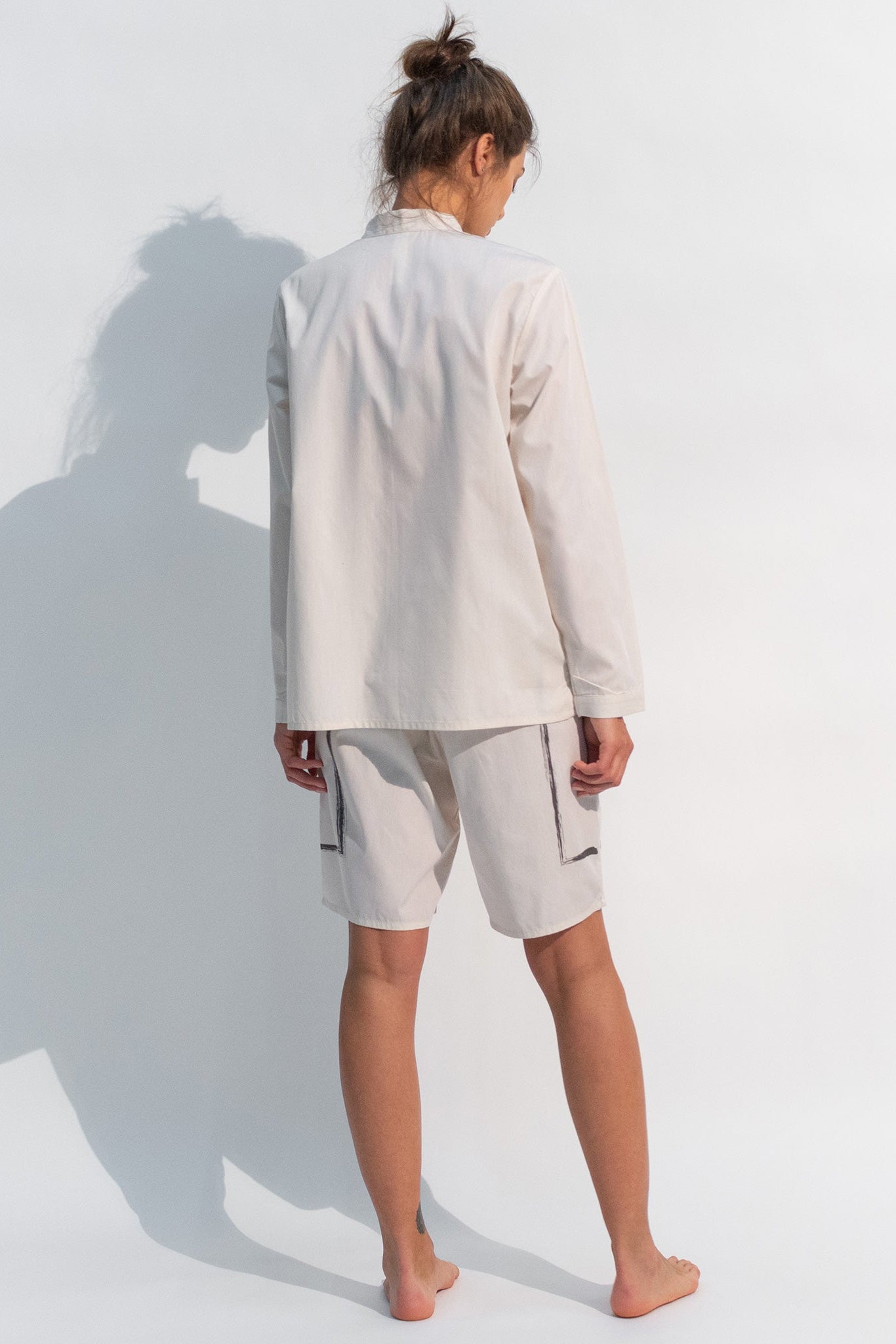 Stylish cotton women shirt.